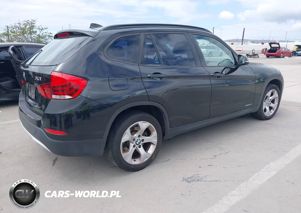 2013 BMW X1 Sdrive28I VIN:WBAVM1C58DVW42625 - 4