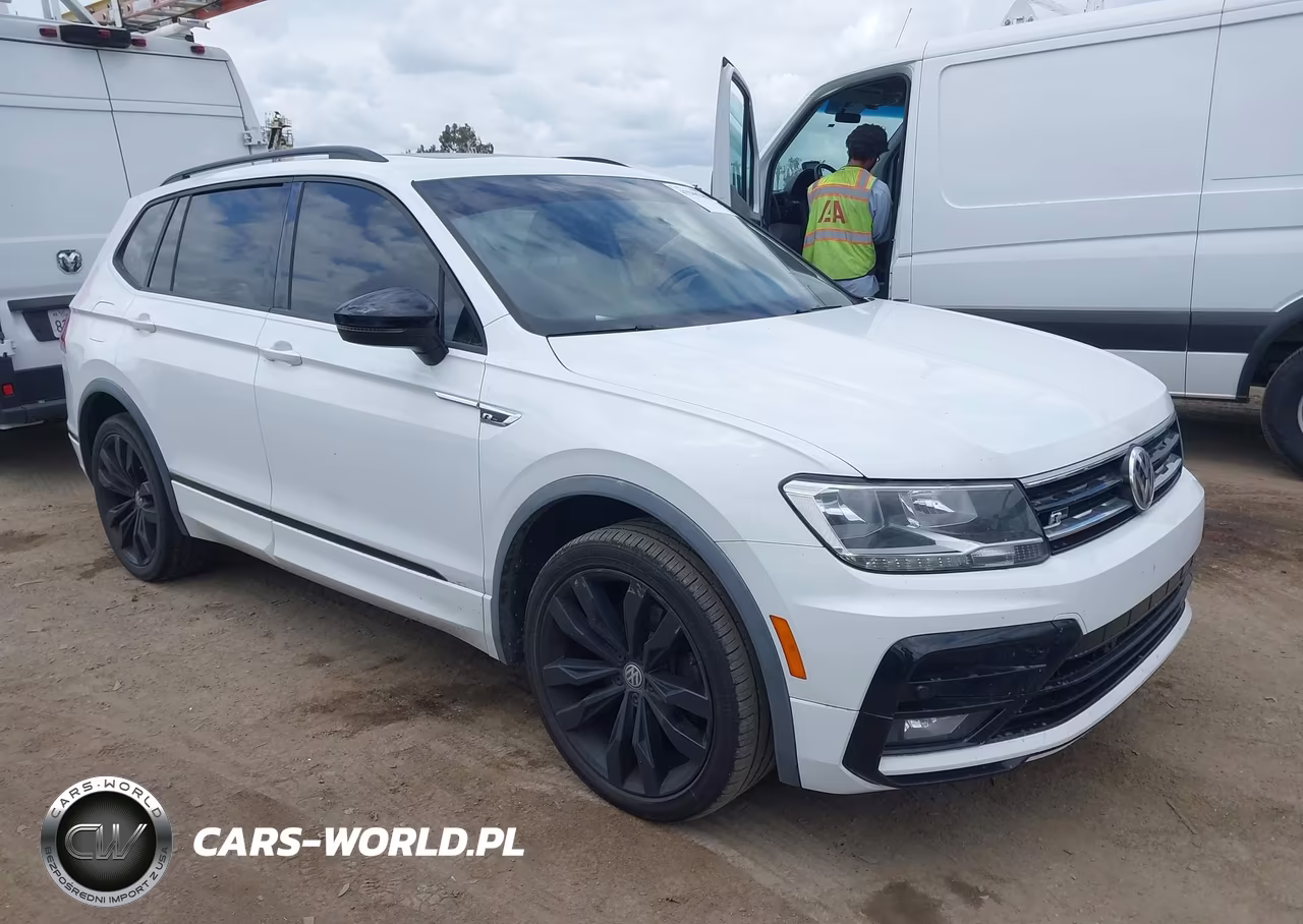 2020 Volkswagen Tiguan 2.0T Se-2.0T Se R-Line Black-2.0T Sel – zdjęcie 1 z 16
