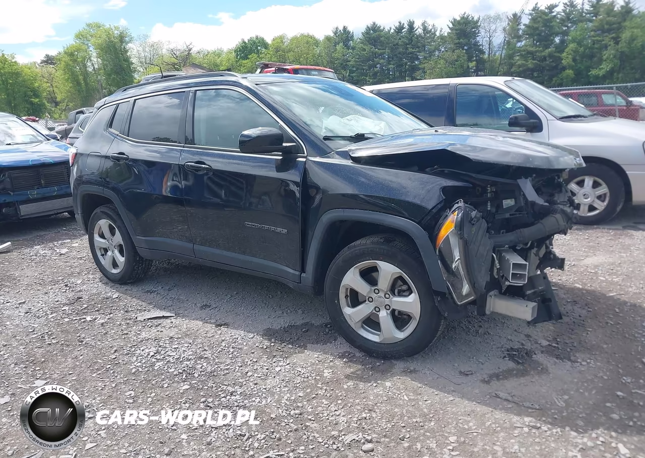 2019 Jeep Compass Latitude 4X4 – zdjęcie 1 z 16