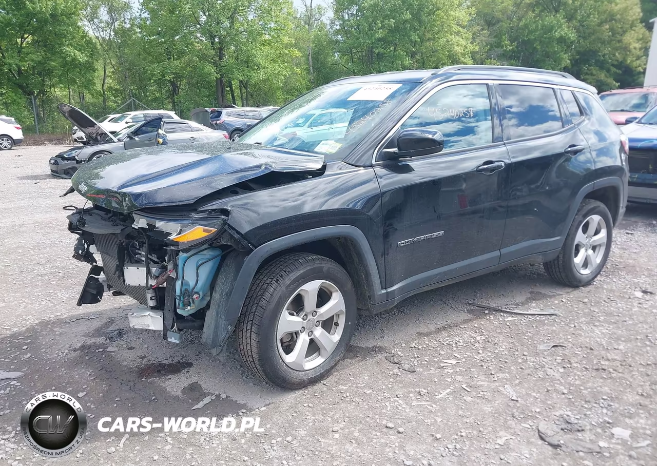 2019 Jeep Compass Latitude 4X4 VIN:3C4NJDBB3KT760891 - 2