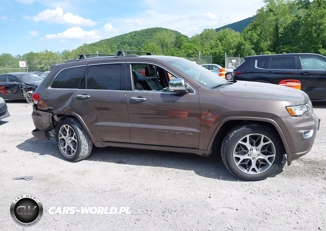 2019 Jeep Grand Cherokee Overland VIN:1C4RJFCT5KC835137 - 13