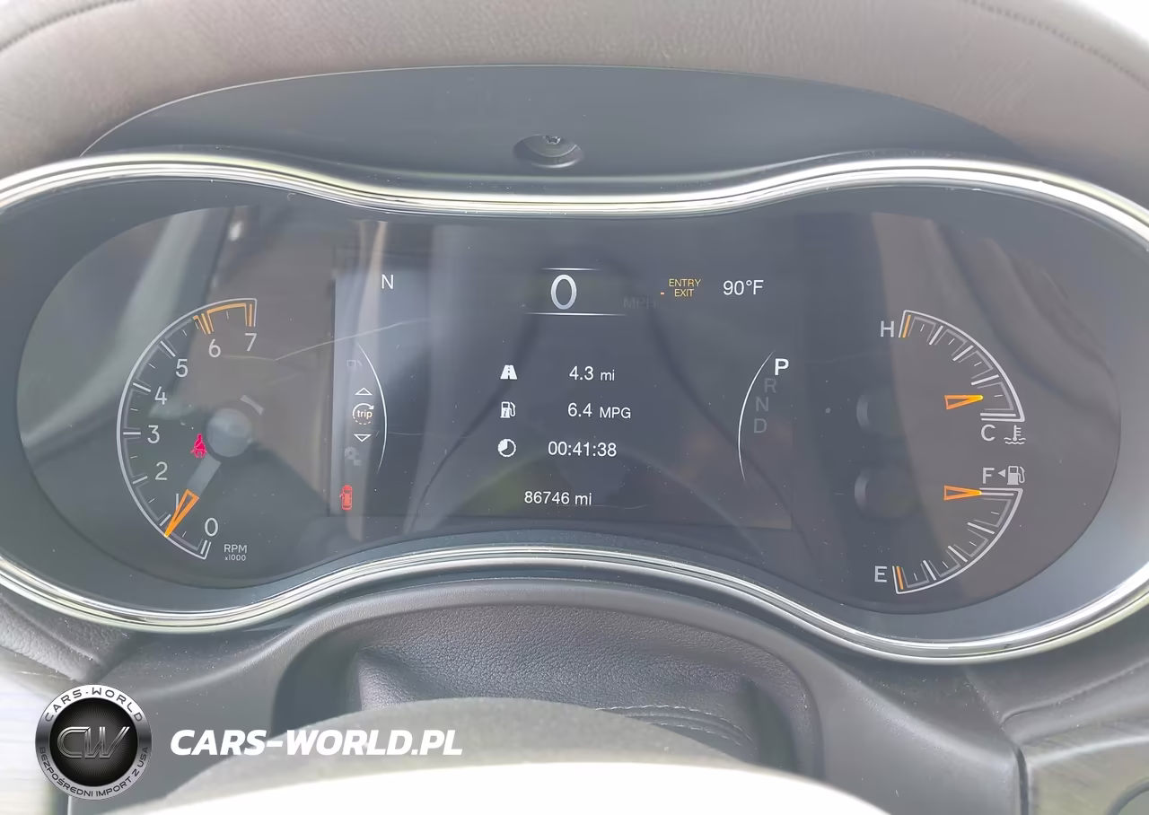 2019 Jeep Grand Cherokee Overland VIN:1C4RJFCT5KC835137 - 7