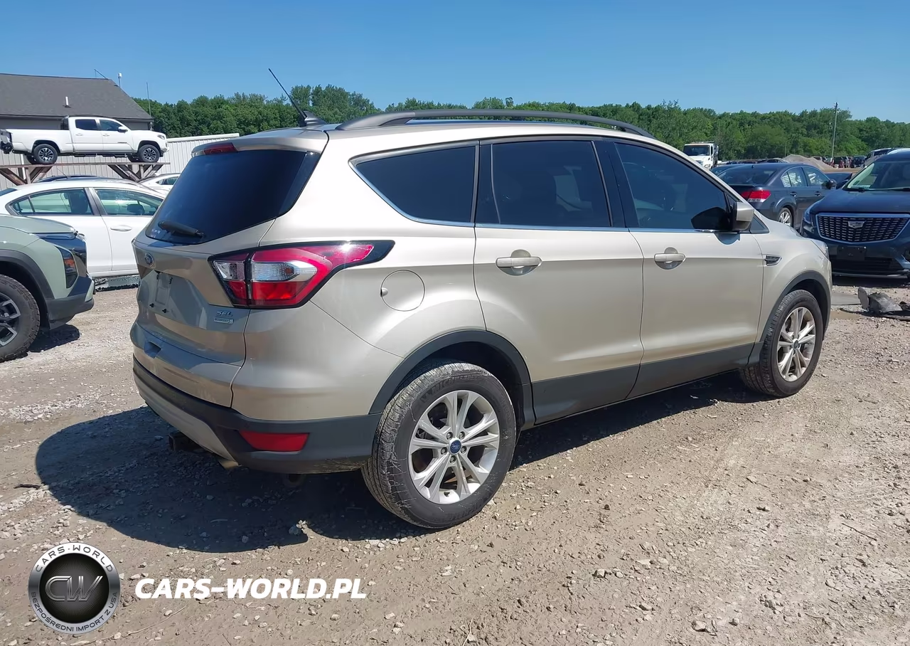 2018 Ford Escape Sel VIN:1FMCU0HD5JUC02167 - 4