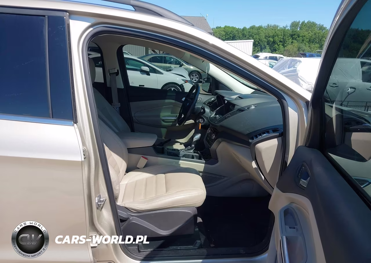 2018 Ford Escape Sel VIN:1FMCU0HD5JUC02167 - 5