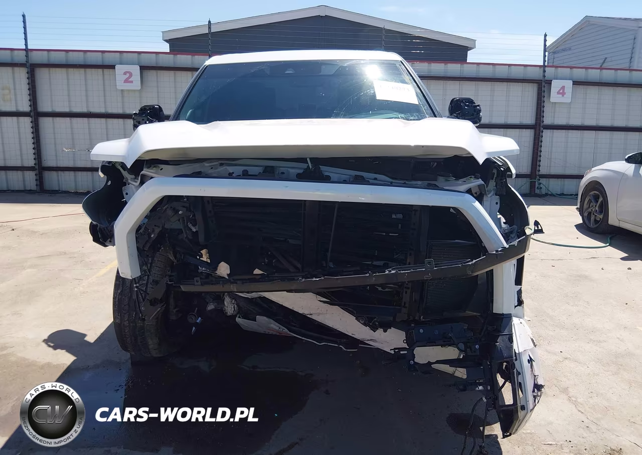 2025 Toyota Tundra Limited VIN:5TFWA5DB9SX284772 - 12