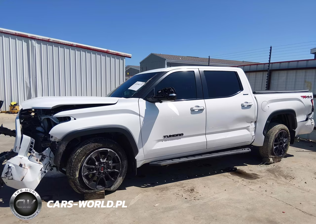 2025 Toyota Tundra Limited VIN:5TFWA5DB9SX284772 - 18