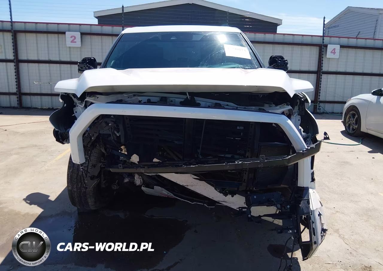 2025 Toyota Tundra Limited VIN:5TFWA5DB9SX284772 - 6