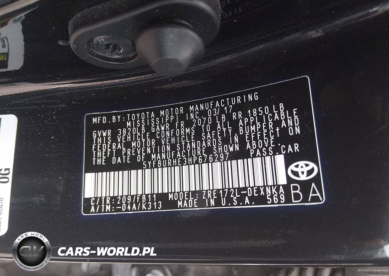 2017 Toyota Corolla Le VIN:5YFBURHE3HP676297 - 9