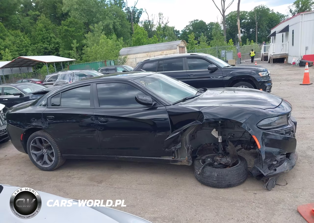 2019 Dodge Charger Sxt Rwd VIN:2C3CDXBG0KH679615 - 13