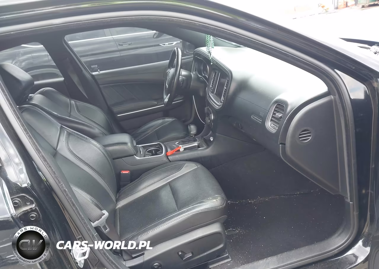 2019 Dodge Charger Sxt Rwd VIN:2C3CDXBG0KH679615 - 5