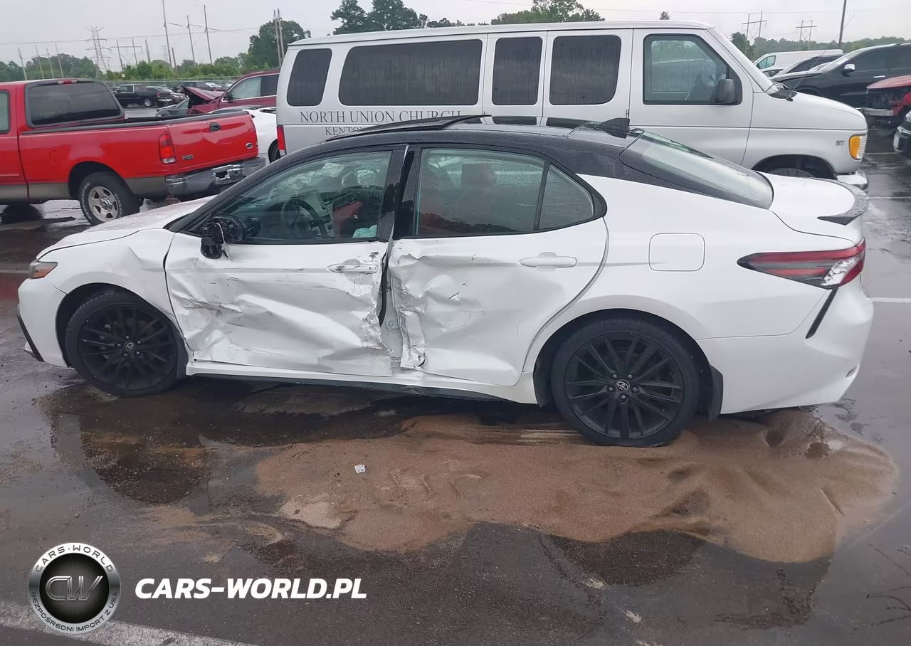 2021 Toyota Camry Xse VIN:4T1K61AK7MU431409 - 14