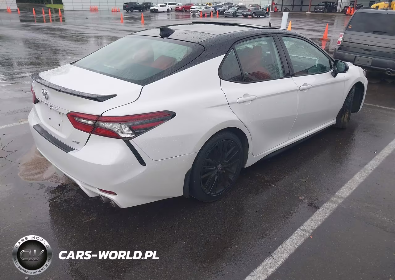 2021 Toyota Camry Xse VIN:4T1K61AK7MU431409 - 4