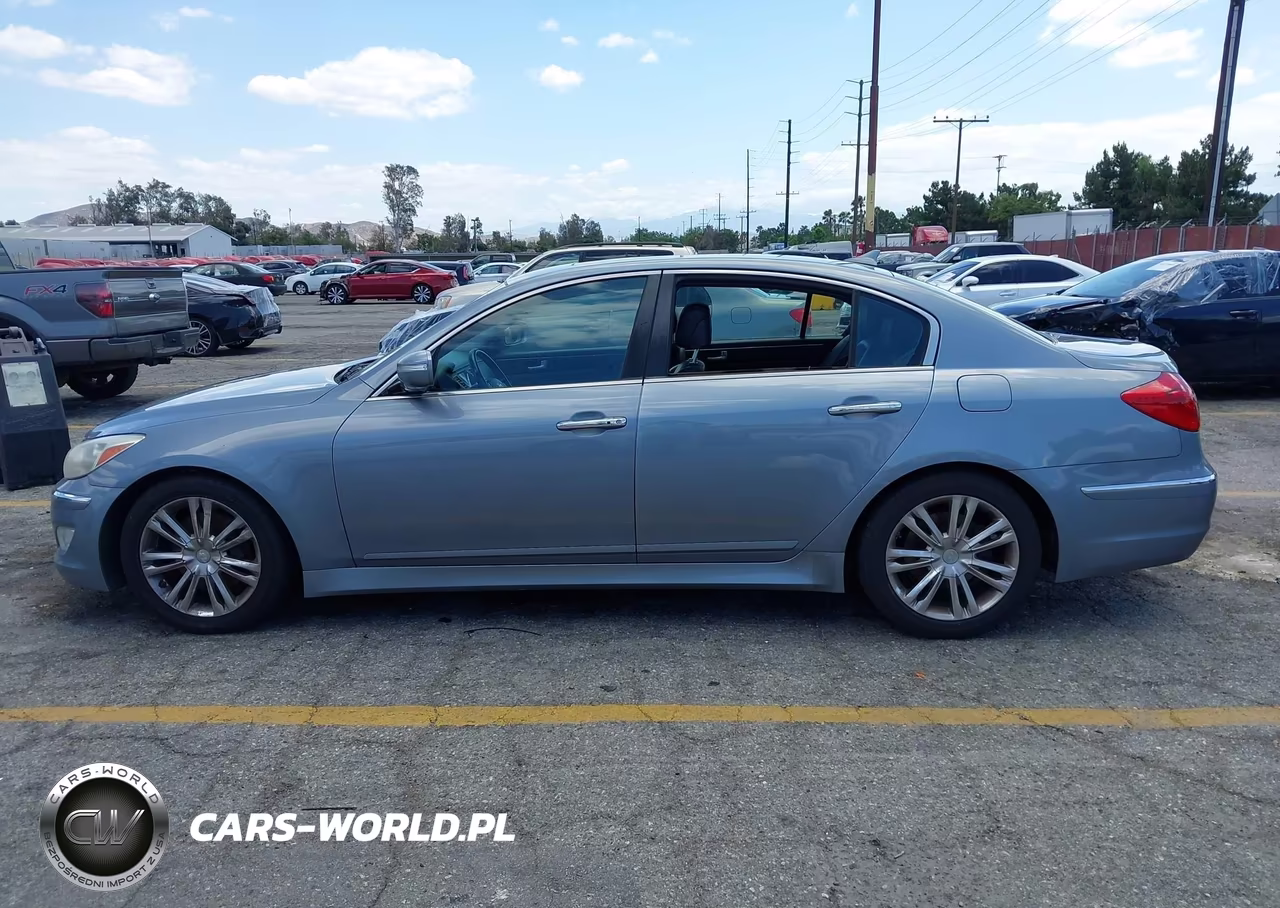 2014 Hyundai Genesis 3.8 VIN:KMHGC4DD1EU263152 - 14