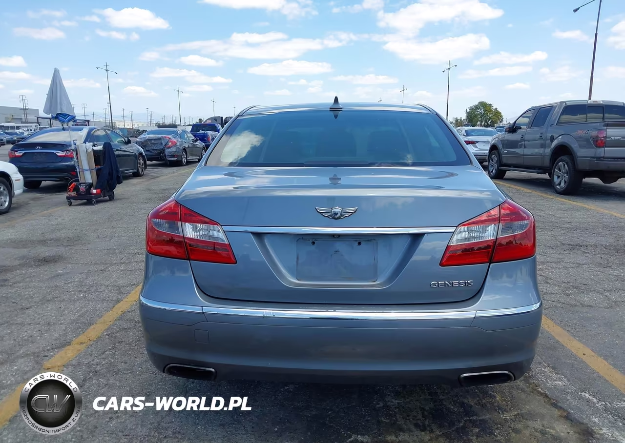 2014 Hyundai Genesis 3.8 VIN:KMHGC4DD1EU263152 - 16
