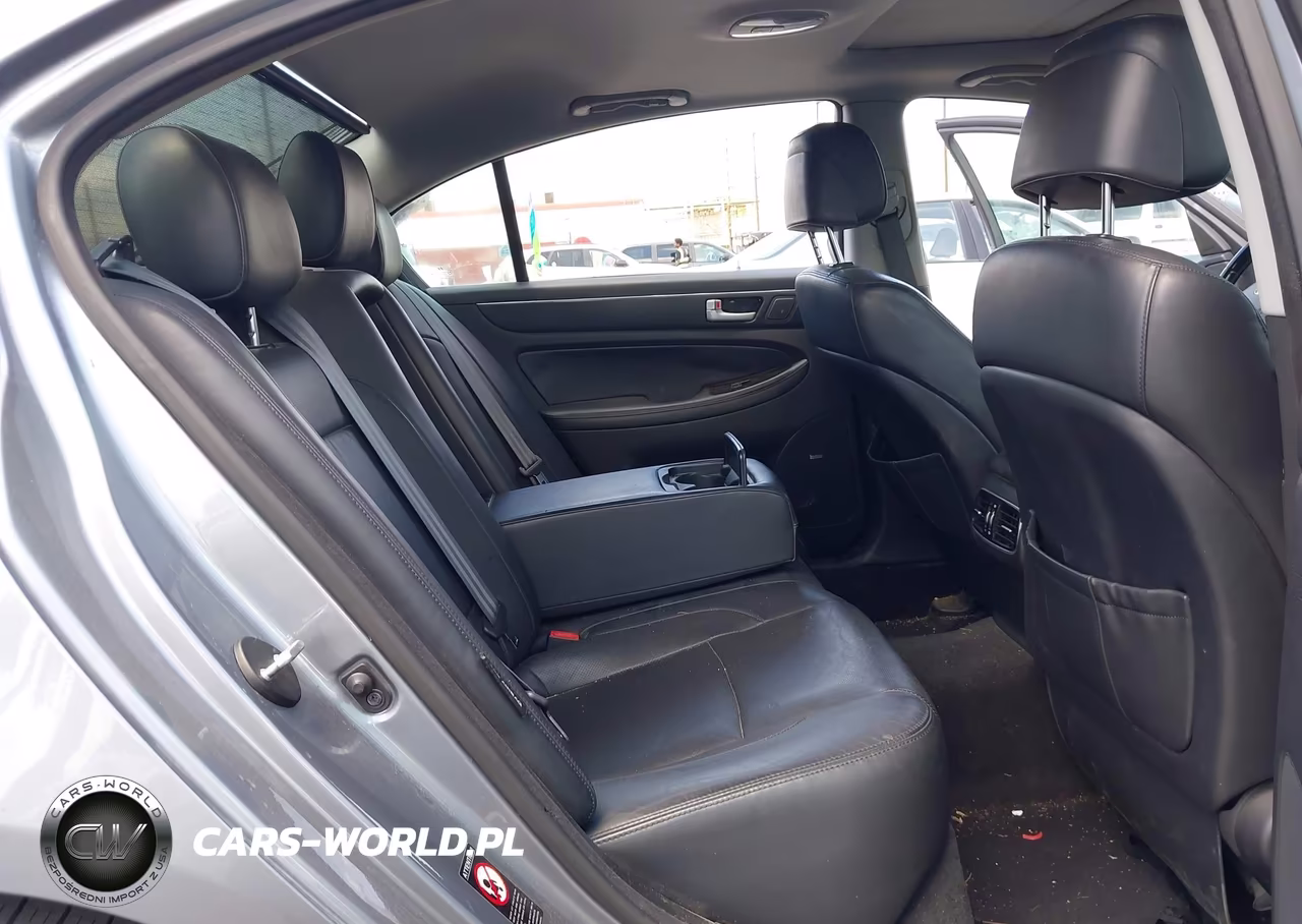 2014 Hyundai Genesis 3.8 VIN:KMHGC4DD1EU263152 - 8