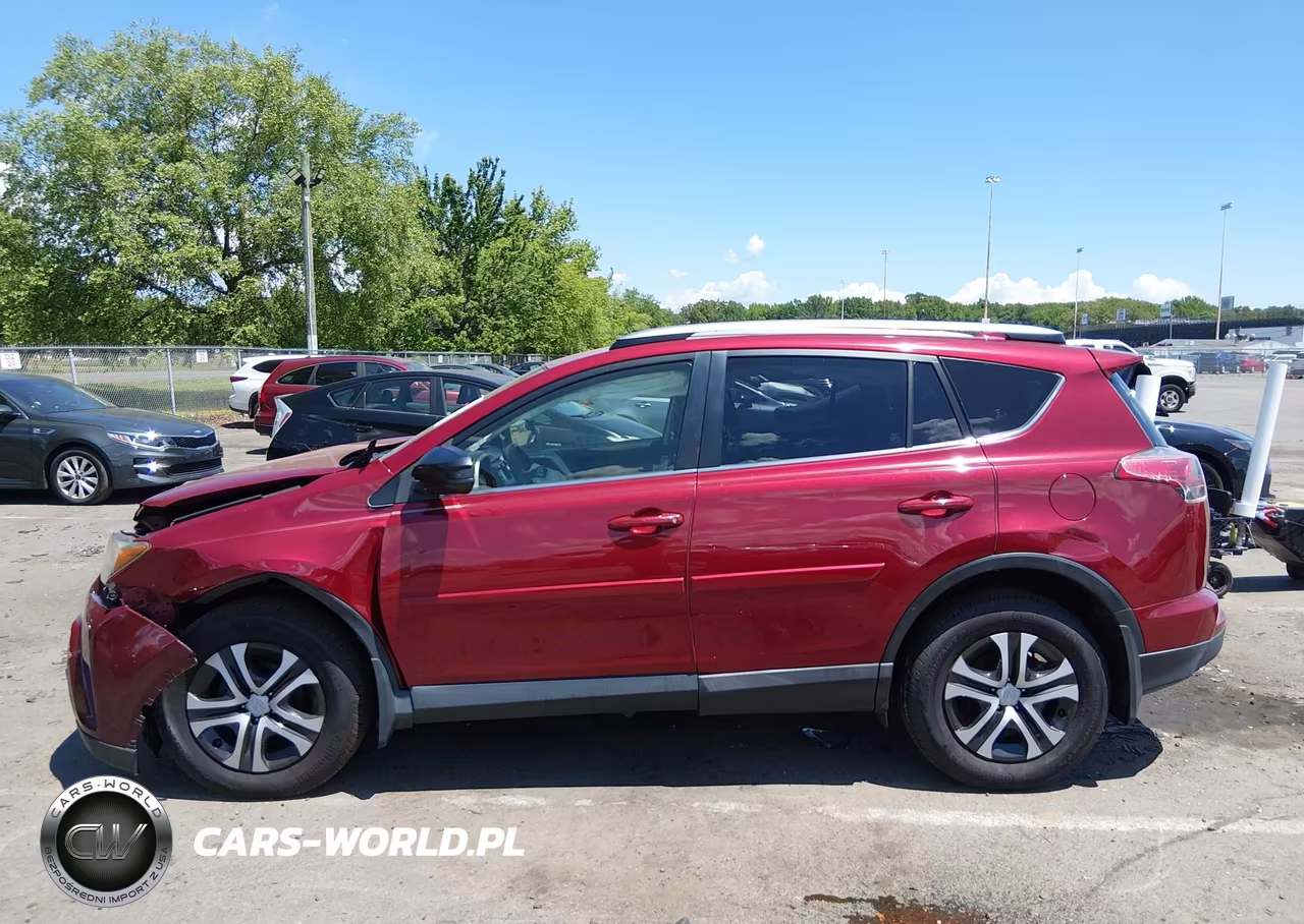 2018 Toyota Rav4 Le VIN:JTMBFREV5JD224519 - 14