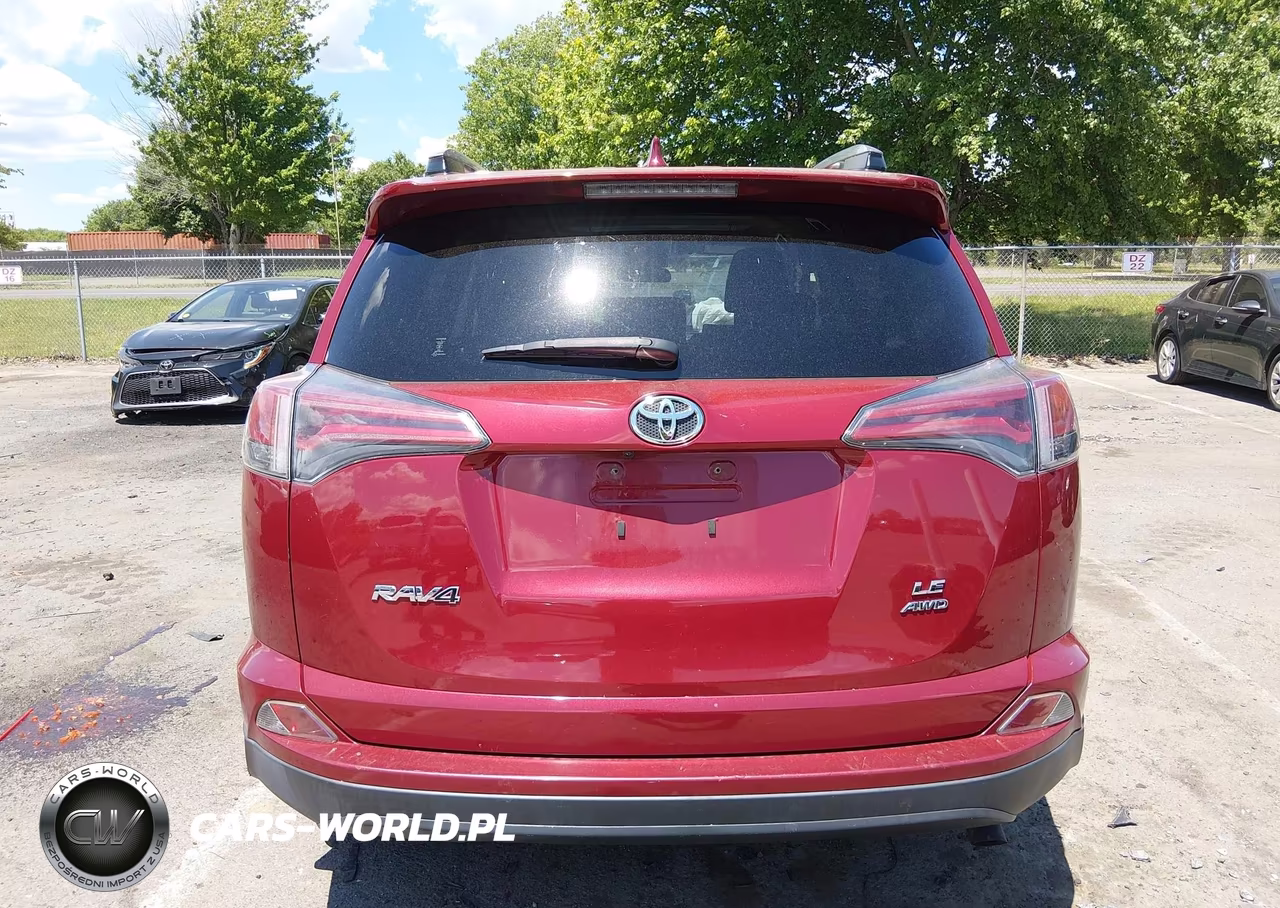 2018 Toyota Rav4 Le VIN:JTMBFREV5JD224519 - 16