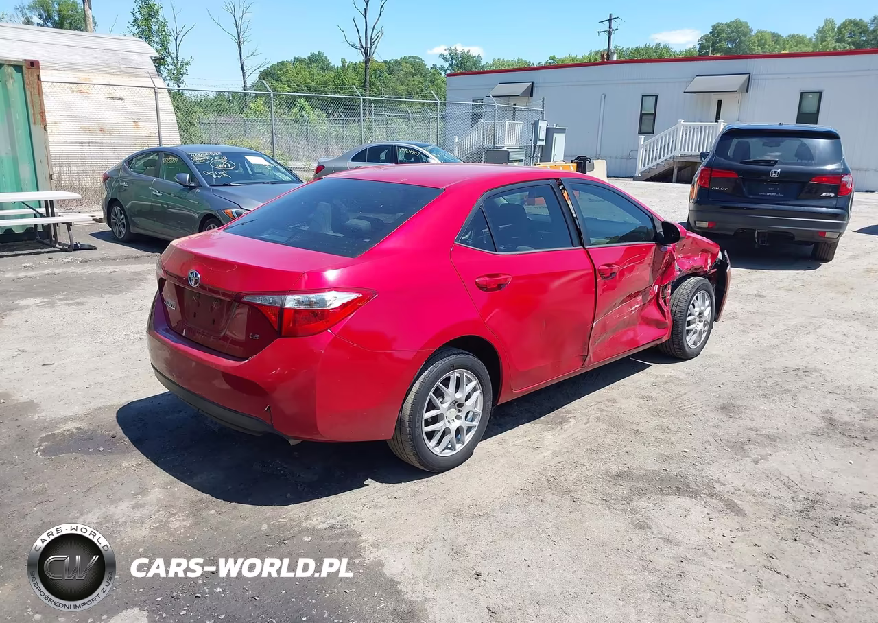 2016 Toyota Corolla Le VIN:2T1BURHE6GC571672 - 4