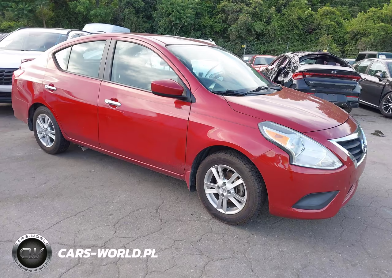2015 Nissan Versa 1.6 Sv