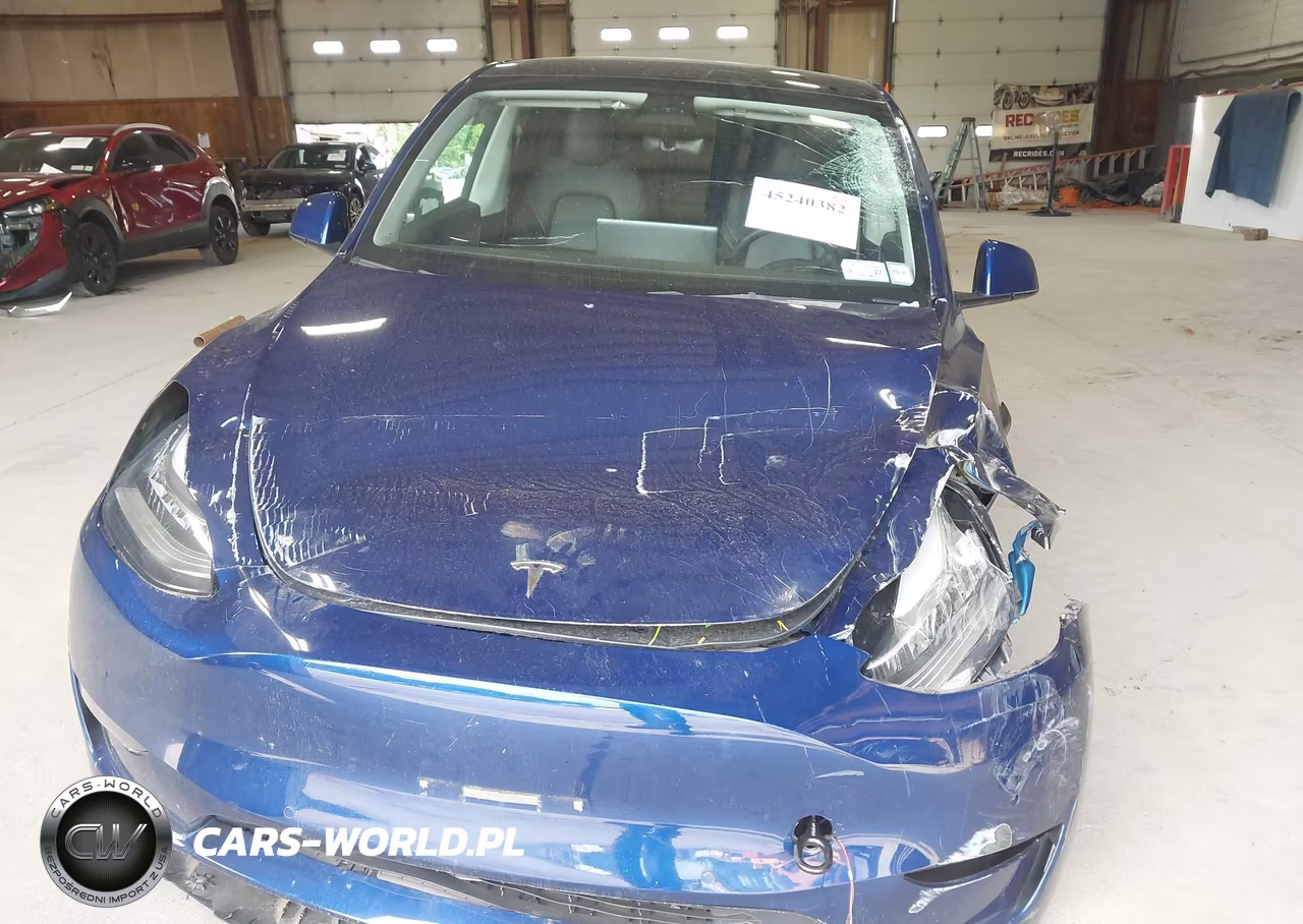 2022 Tesla Model Y Long Range Dual Motor All-Wheel Drive VIN:7SAYGDEE9NF442605 - 13
