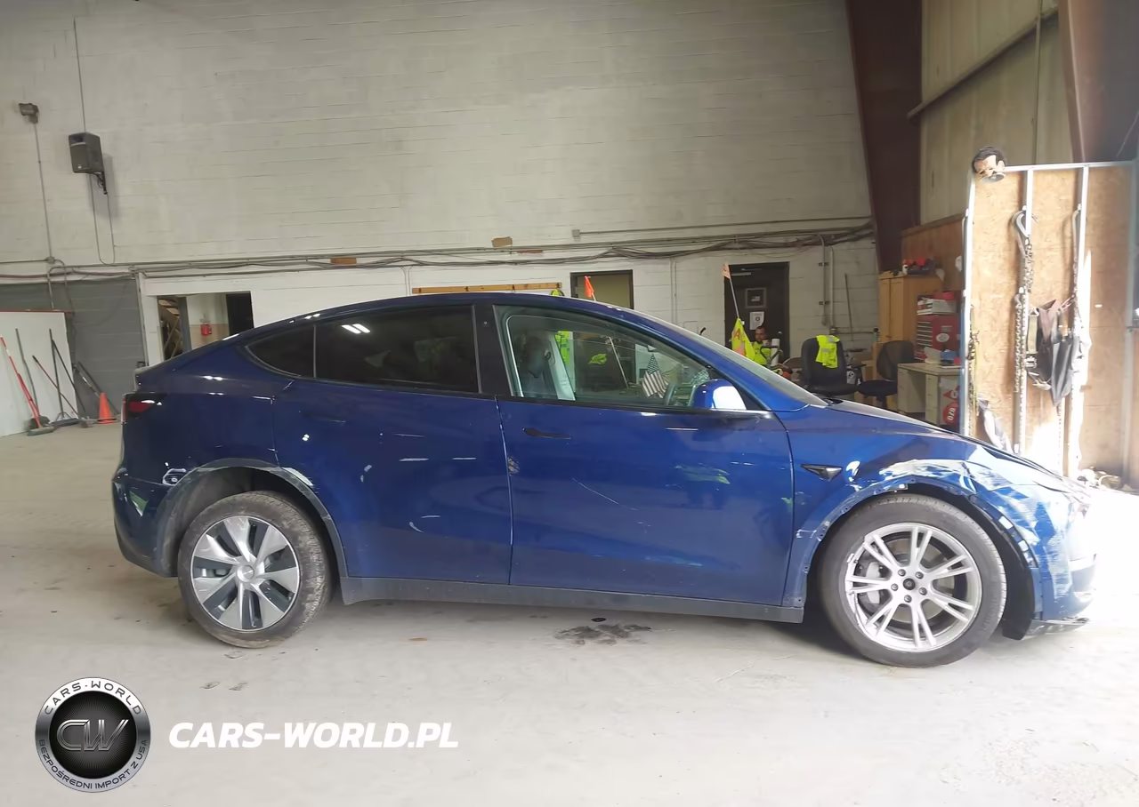 2022 Tesla Model Y Long Range Dual Motor All-Wheel Drive VIN:7SAYGDEE9NF442605 - 14