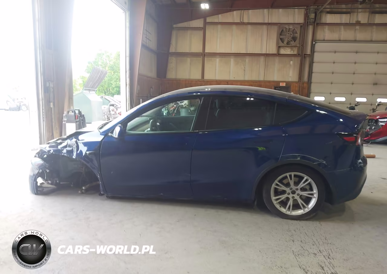 2022 Tesla Model Y Long Range Dual Motor All-Wheel Drive VIN:7SAYGDEE9NF442605 - 15