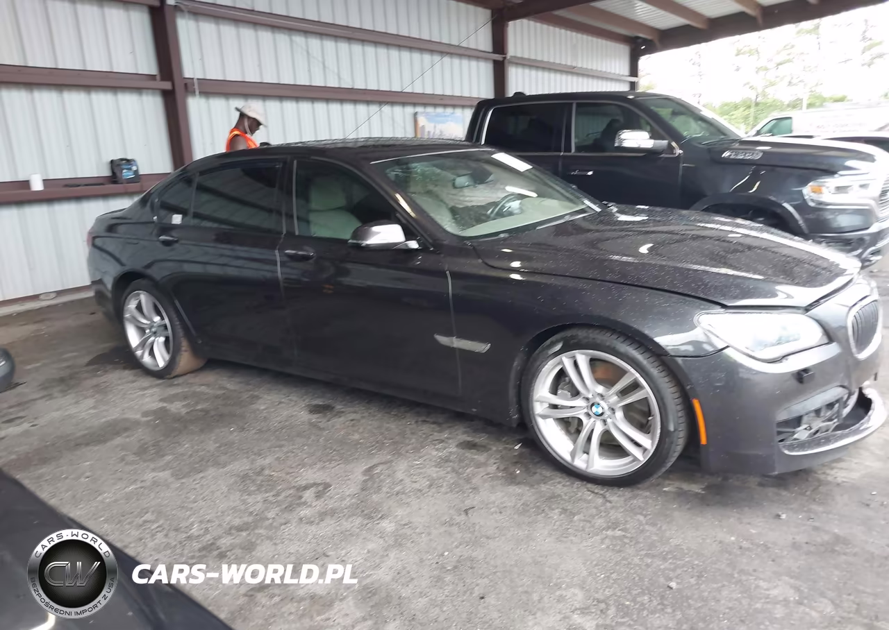 2014 BMW Alpina B7 VIN:WBAYE8C56ED134244 - 13