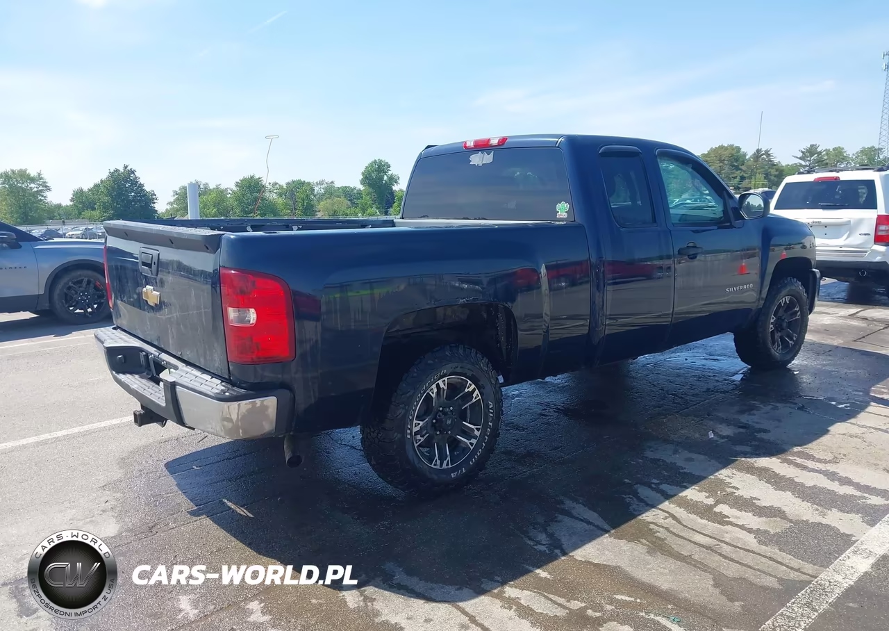 2011 Chevrolet Silverado 1500 Lt VIN:1GCRKSE38BZ144507 - 4