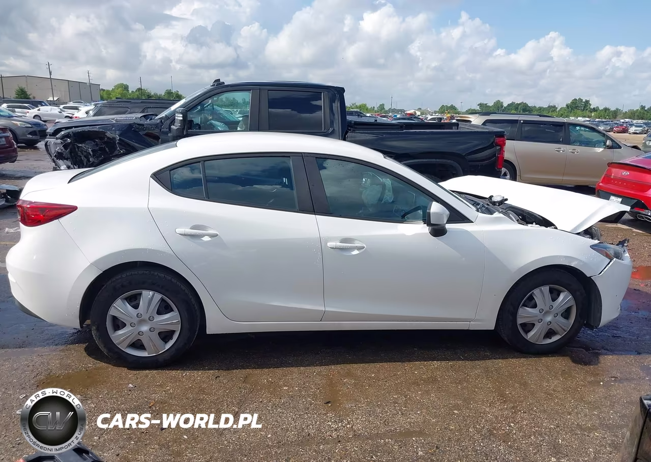 2015 Mazda Mazda3 I Sport VIN:3MZBM1U72FM169188 - 13