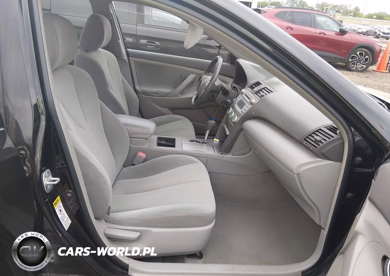 2009 Toyota Camry Le VIN:4T1BE46K29U825470 - 5