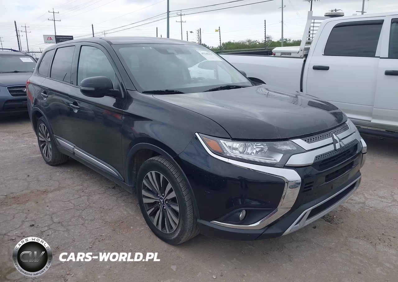 2020 Mitsubishi Outlander Le 2.4-Se 2.4-Sel 2.4-Sp 2.4 – zdjęcie 1 z 19