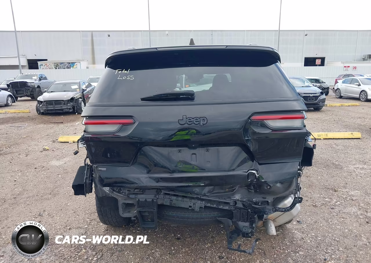 2023 Jeep Grand Cherokee L Altitude 4X2 VIN:1C4RJJAG7P8714144 - 17