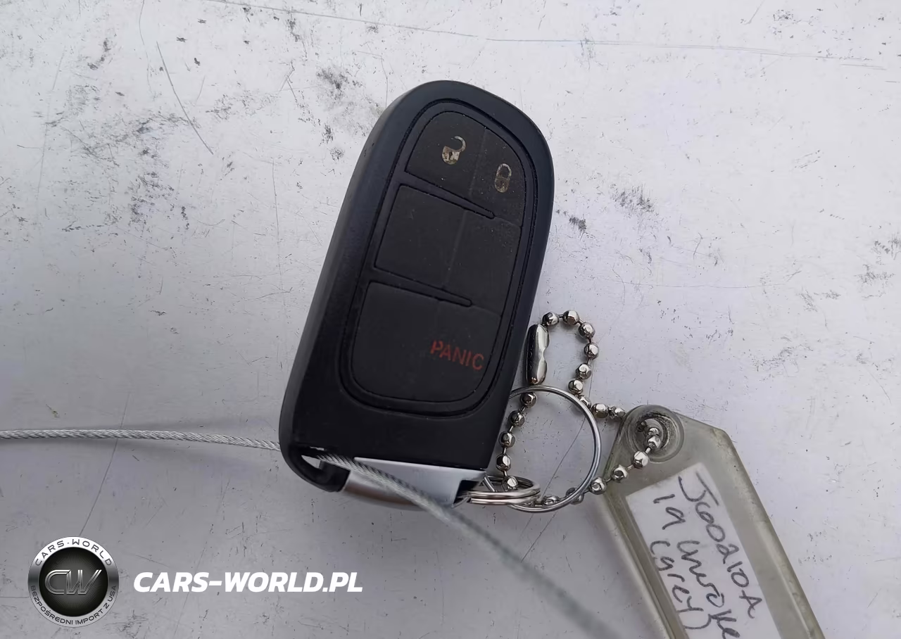 2019 Jeep Cherokee Latitude Plus 4X4 VIN:1C4PJMLB4KD402728 - 11