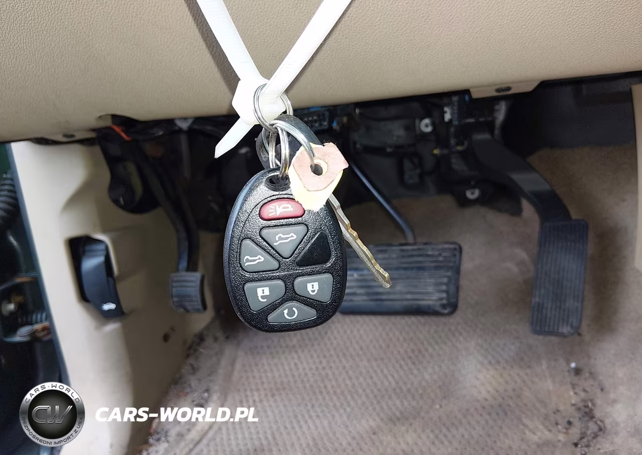 2010 Chevrolet Suburban 1500 Lt1 VIN:1GNUKJE30AR277286 - 11