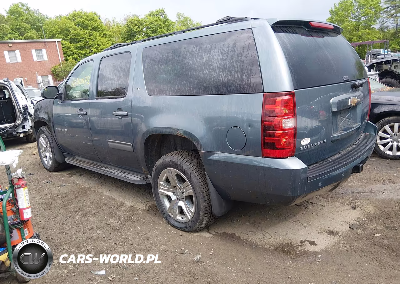 2010 Chevrolet Suburban 1500 Lt1 VIN:1GNUKJE30AR277286 - 3