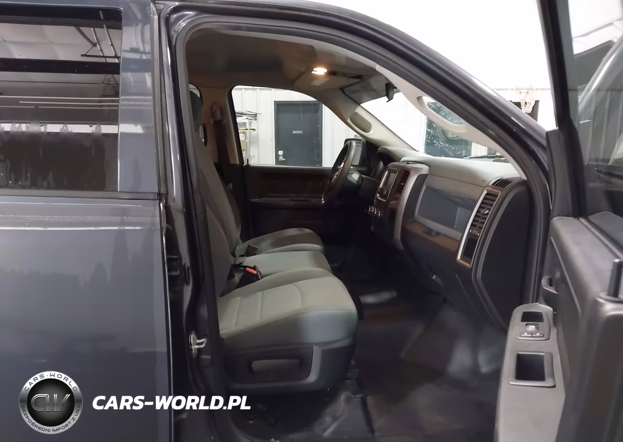 2020 Ram 1500 Classic Tradesman 4X4 5'7 Box VIN:3C6RR7KG9LG253776 - 5