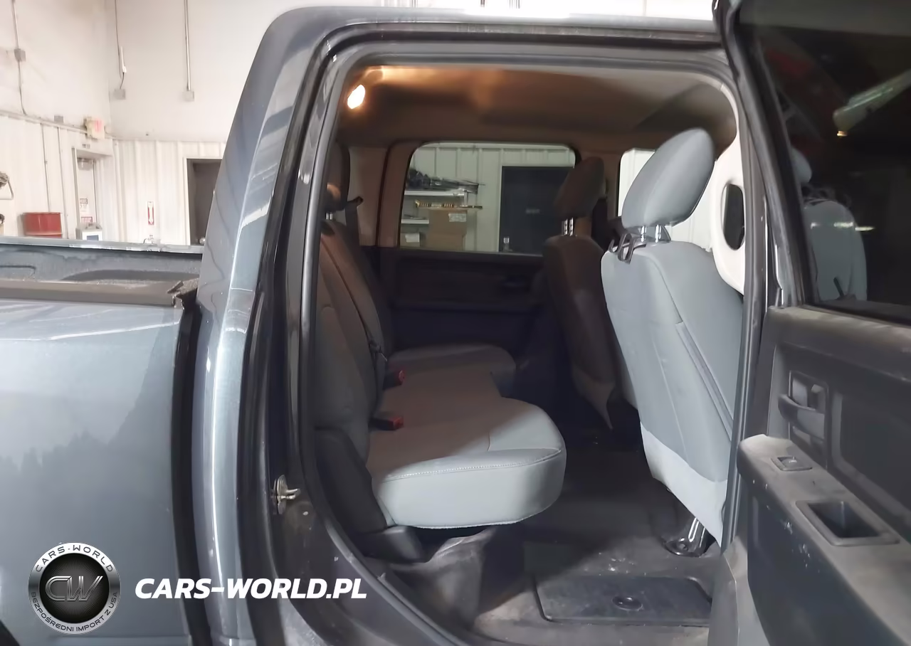 2020 Ram 1500 Classic Tradesman 4X4 5'7 Box VIN:3C6RR7KG9LG253776 - 8