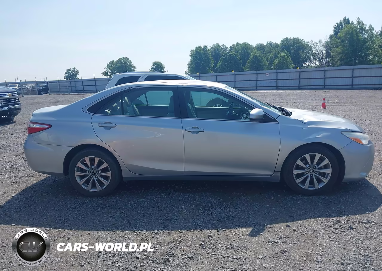 2015 Toyota Camry Xle VIN:4T4BF1FK5FR508084 - 13