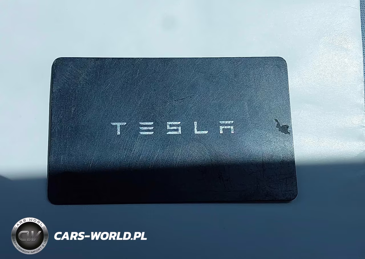 2026 Tesla Model Y VIN:7SAYGDED0TF426491 - 11