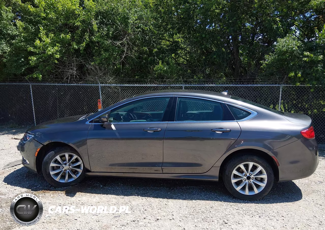 2015 Chrysler 200 C VIN:1C3CCCCB5FN565749 - 13