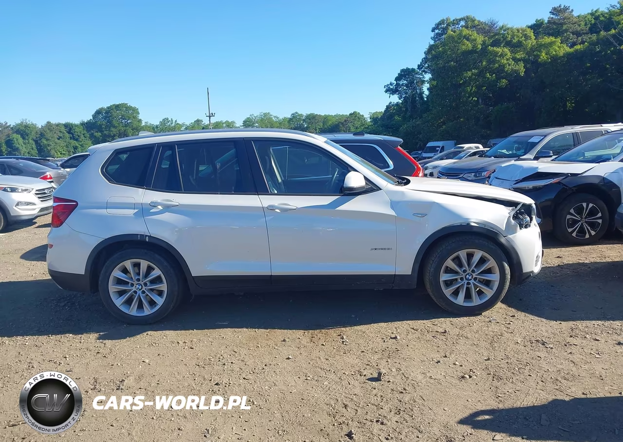 2017 BMW X3 xDrive28I VIN:5UXWX9C39H0W80099 - 13