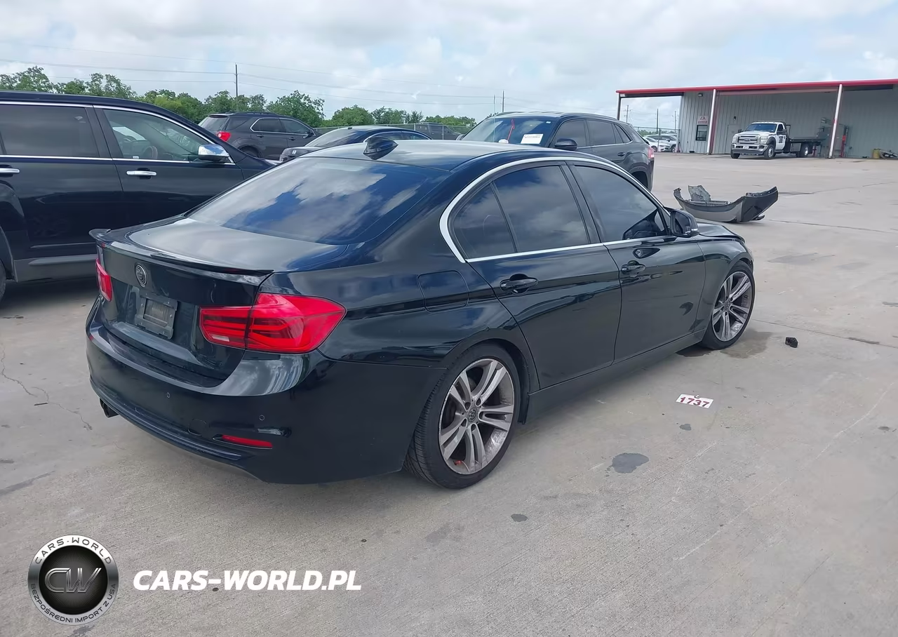 2018 BMW 330I VIN:WBA8B9G55JNU58024 - 4