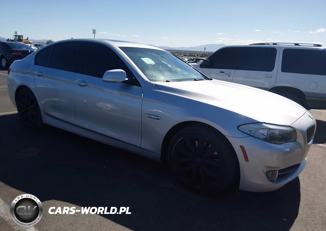 2011 BMW 535I – zdjęcie 1 z 11