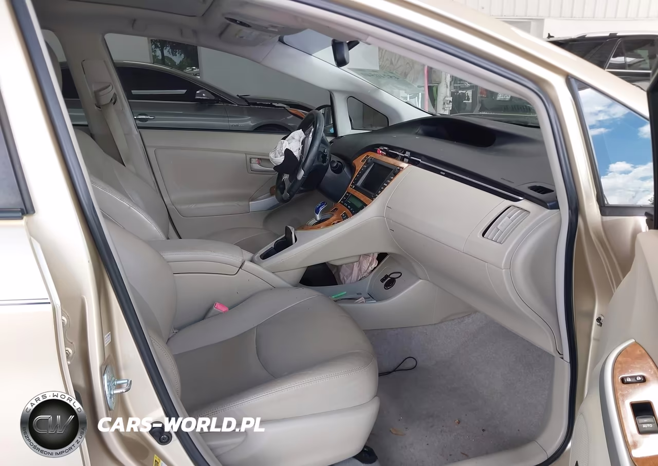 2011 Toyota Prius Four VIN:JTDKN3DU0B1385999 - 5