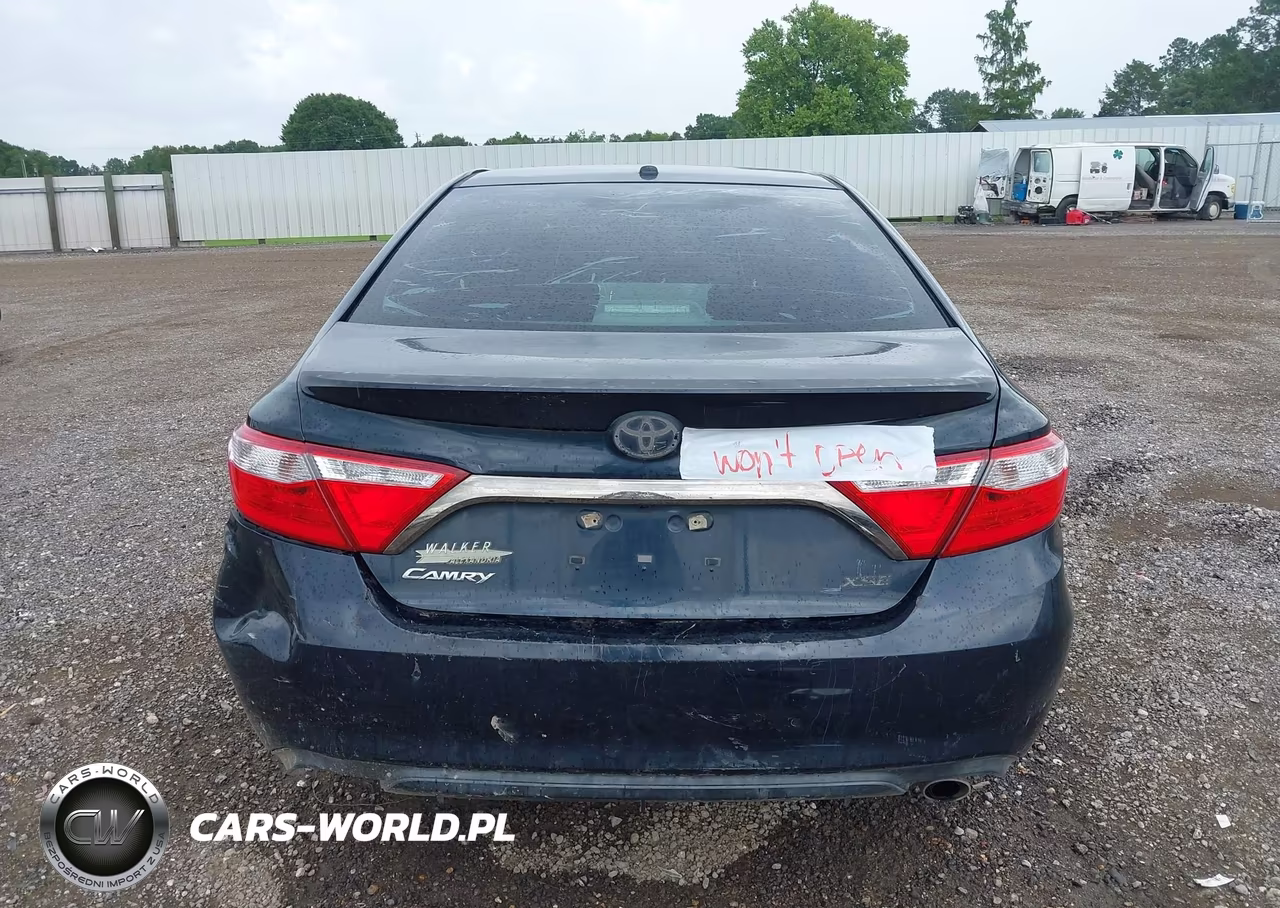 2015 Toyota Camry Xse VIN:4T1BF1FK6FU003178 - 17