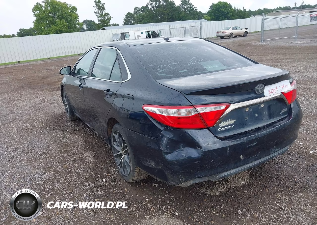 2015 Toyota Camry Xse VIN:4T1BF1FK6FU003178 - 3