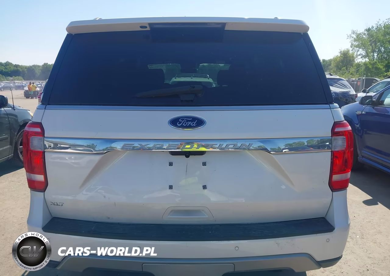 2019 Ford Expedition Xlt VIN:1FMJU1HT2KEA70985 - 17