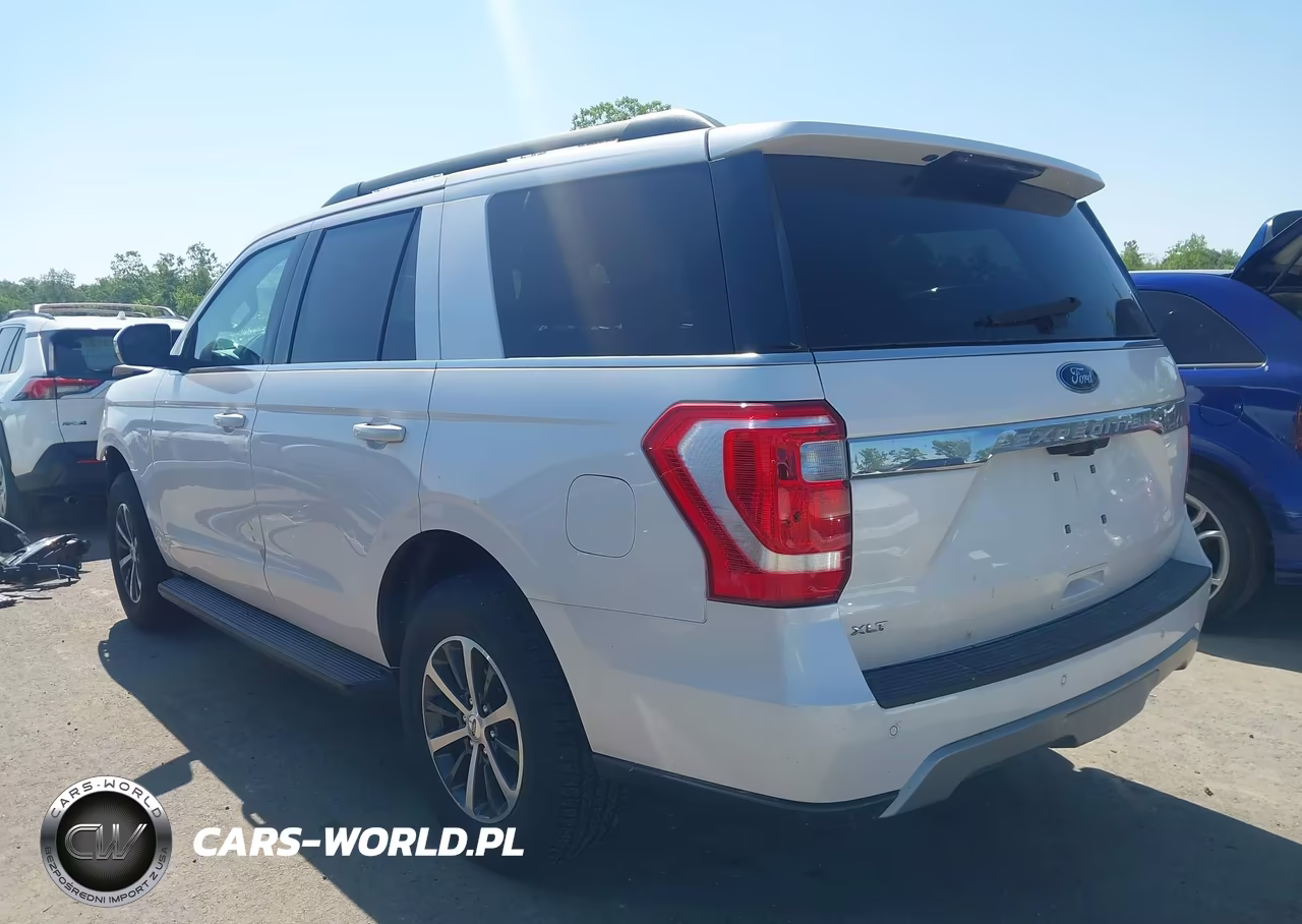 2019 Ford Expedition Xlt VIN:1FMJU1HT2KEA70985 - 3