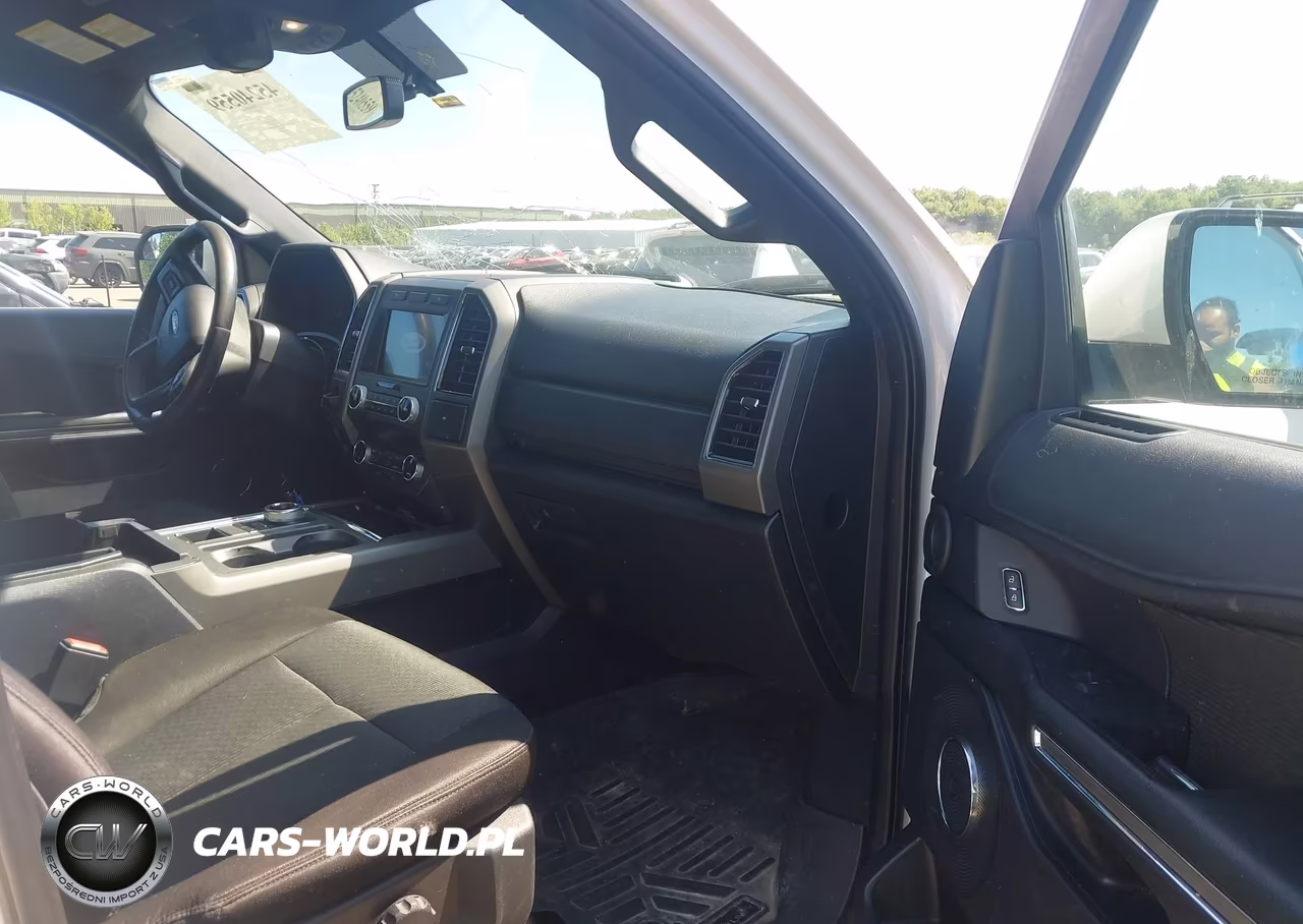 2019 Ford Expedition Xlt VIN:1FMJU1HT2KEA70985 - 5