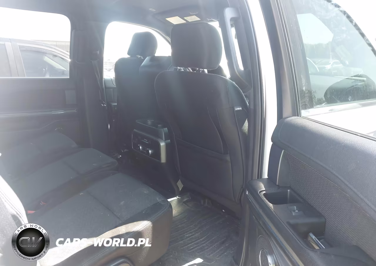 2019 Ford Expedition Xlt VIN:1FMJU1HT2KEA70985 - 8
